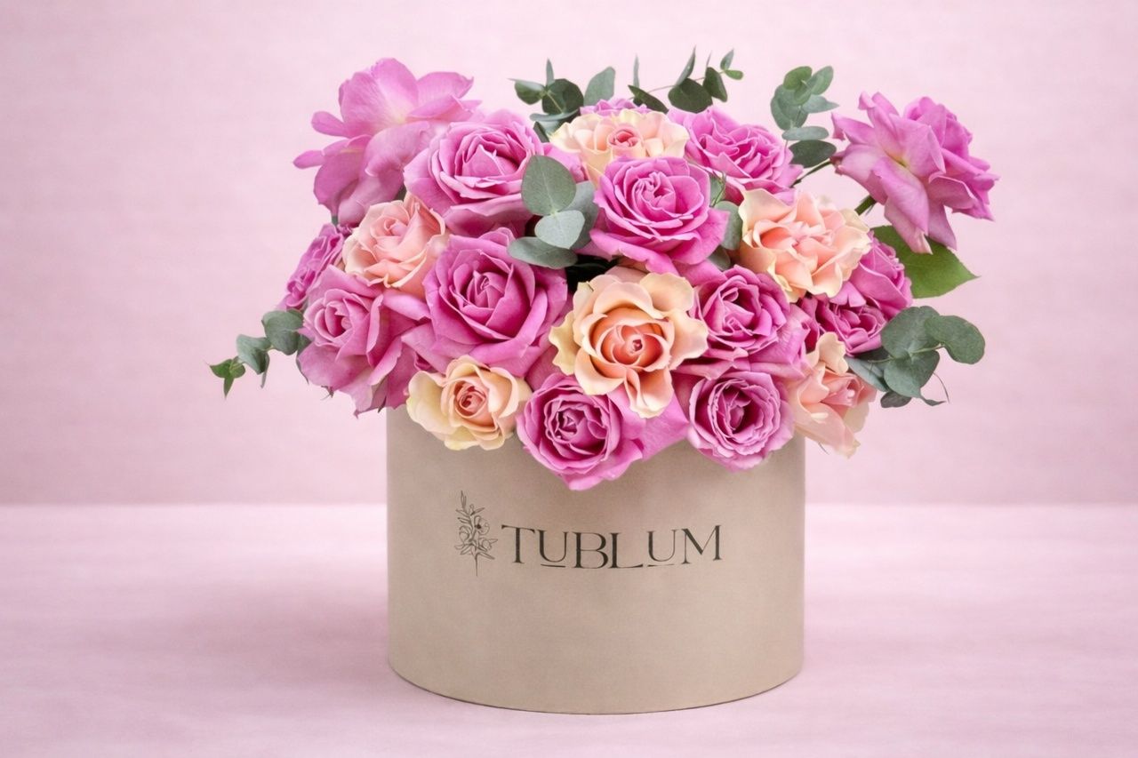 Tublum pink rose box arrangement